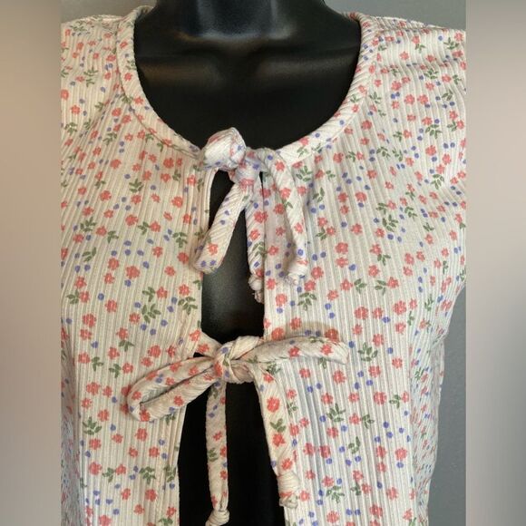 Pinc ribbed floral front tie blouse - Picture 3 of 4